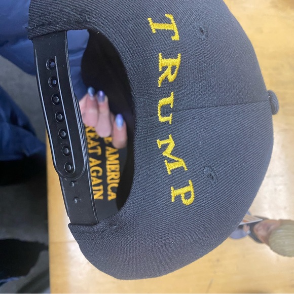 MAGA bundle - Picture 4 of 4